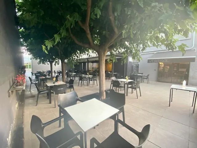 Hostal Vertisol Les Preses بيت ضيافة